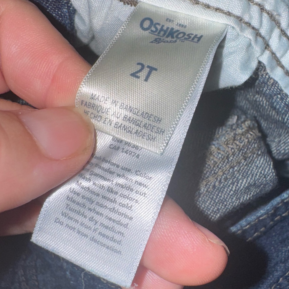 OSHKOSH B’GOSH Size 2T Denim Football Overalls - Picture 5 of 5